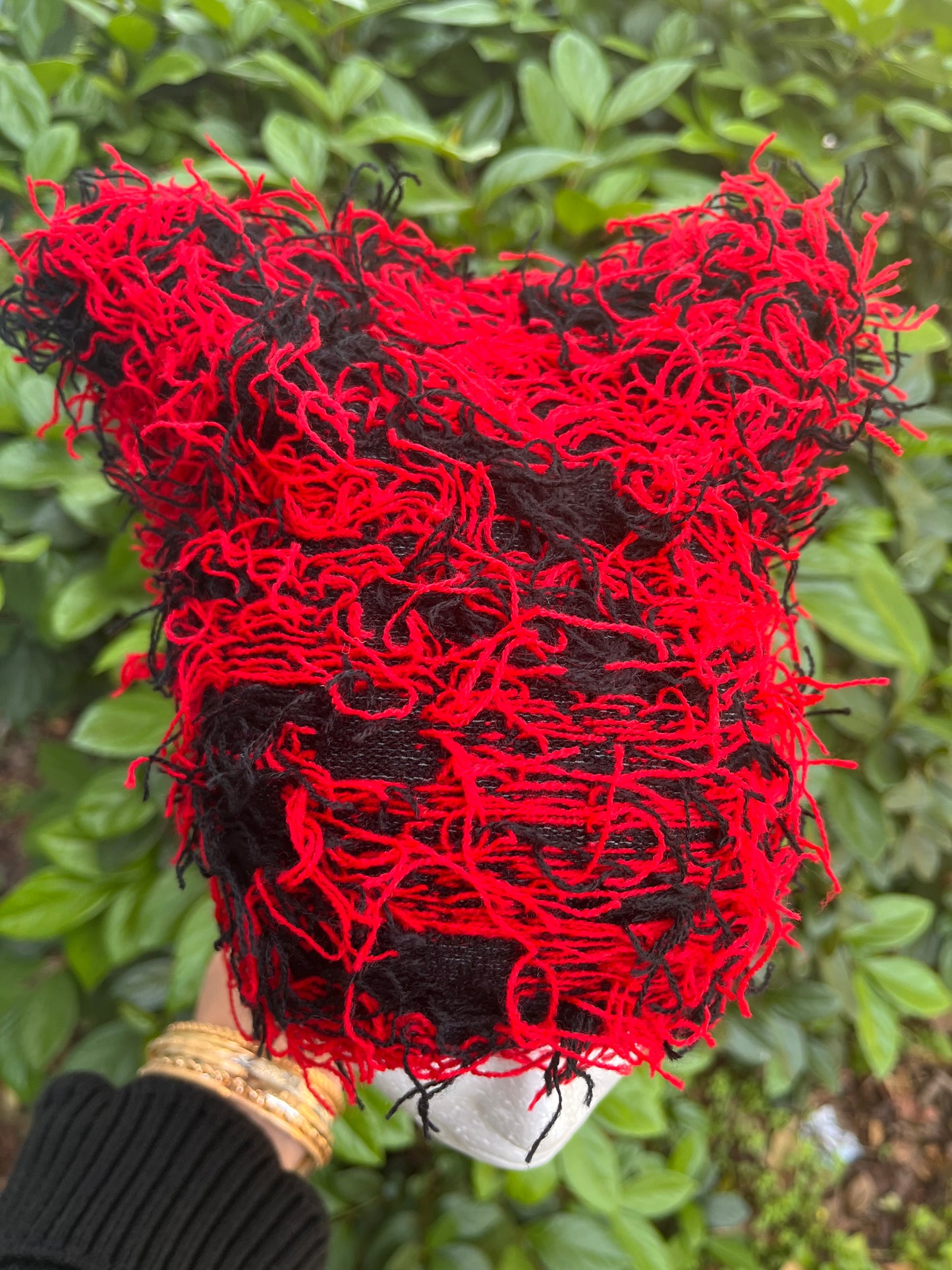 Red/Black String Hat (Cat Ear)