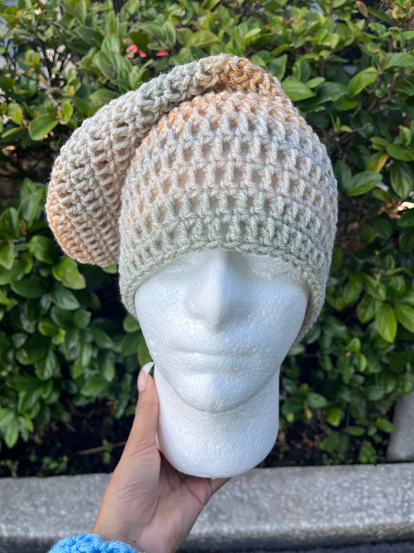 Sacramento (Medium Slouchy Beanie)