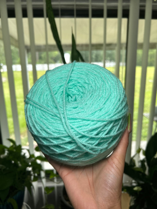 Mint Green Cake (6 oz)