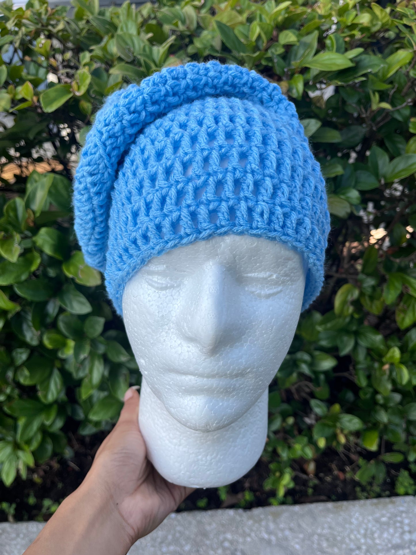 Azure (Medium Slouchy Beanie)