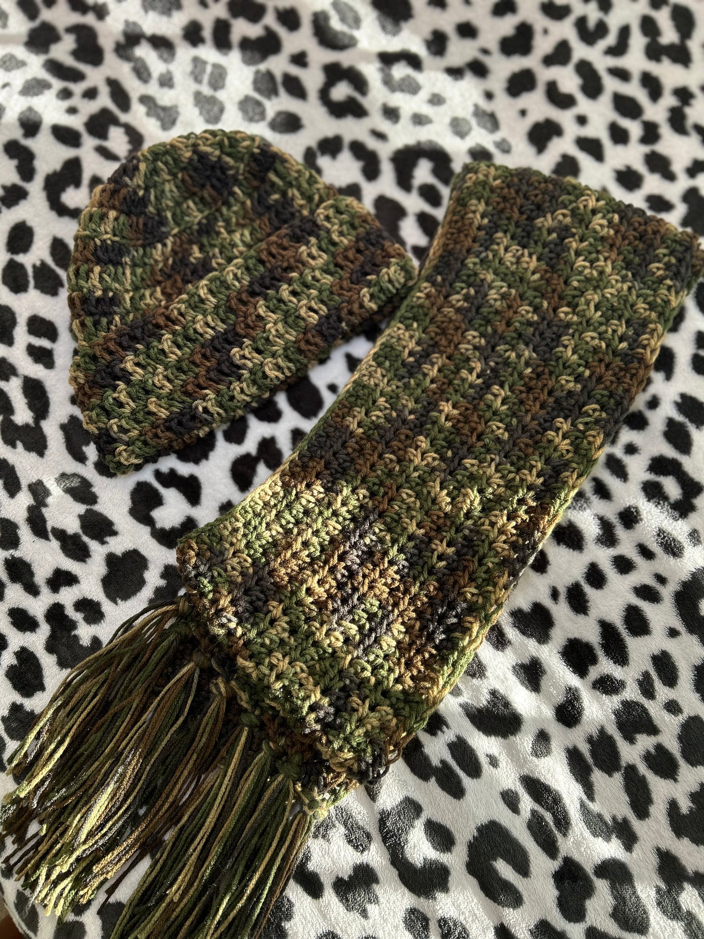 Camouflage Beanie & Scarf Set