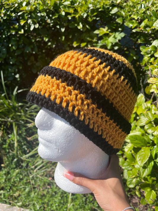 Black & Gold (Beanie)