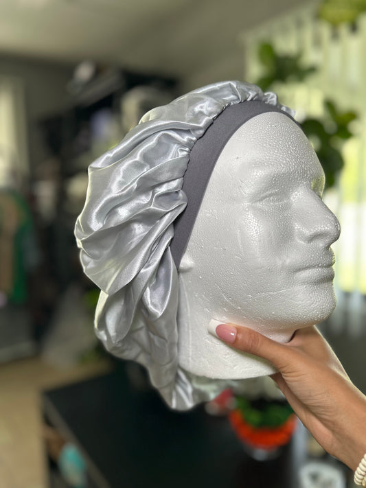 Silver Bell (Bonnet)