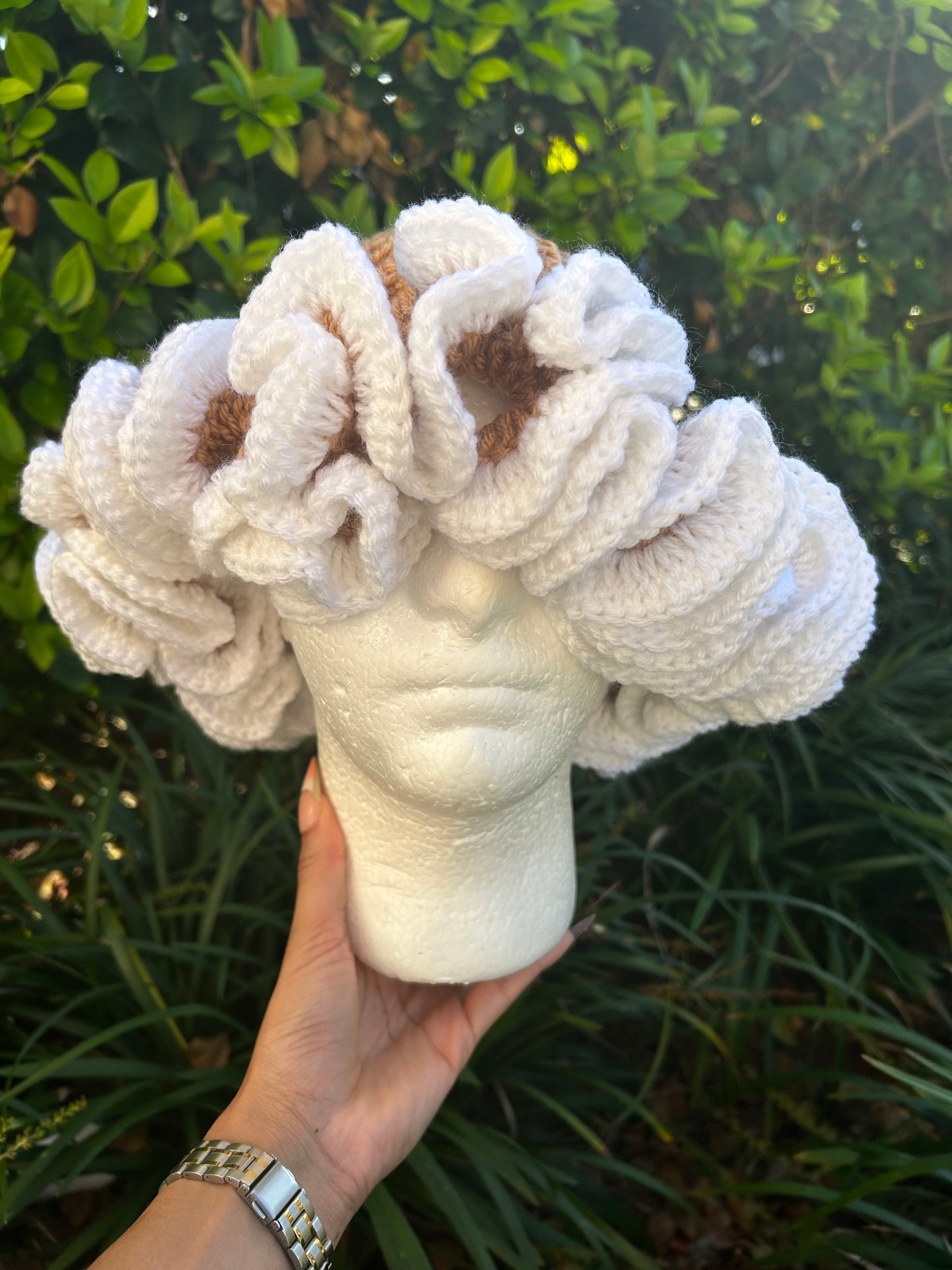 Crème Brûlée Bloom (Extra Ruffle)