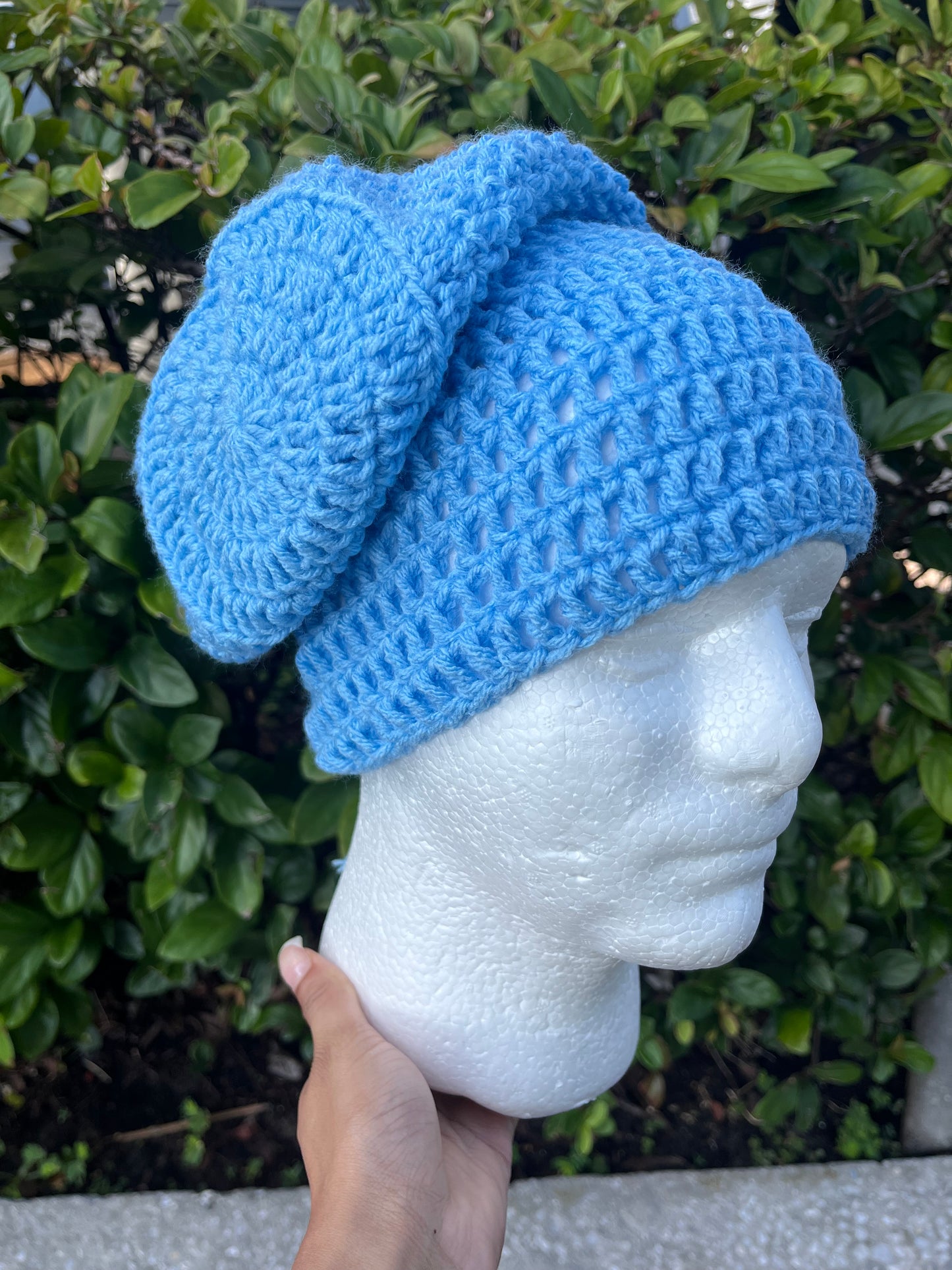 Azure (Medium Slouchy Beanie)