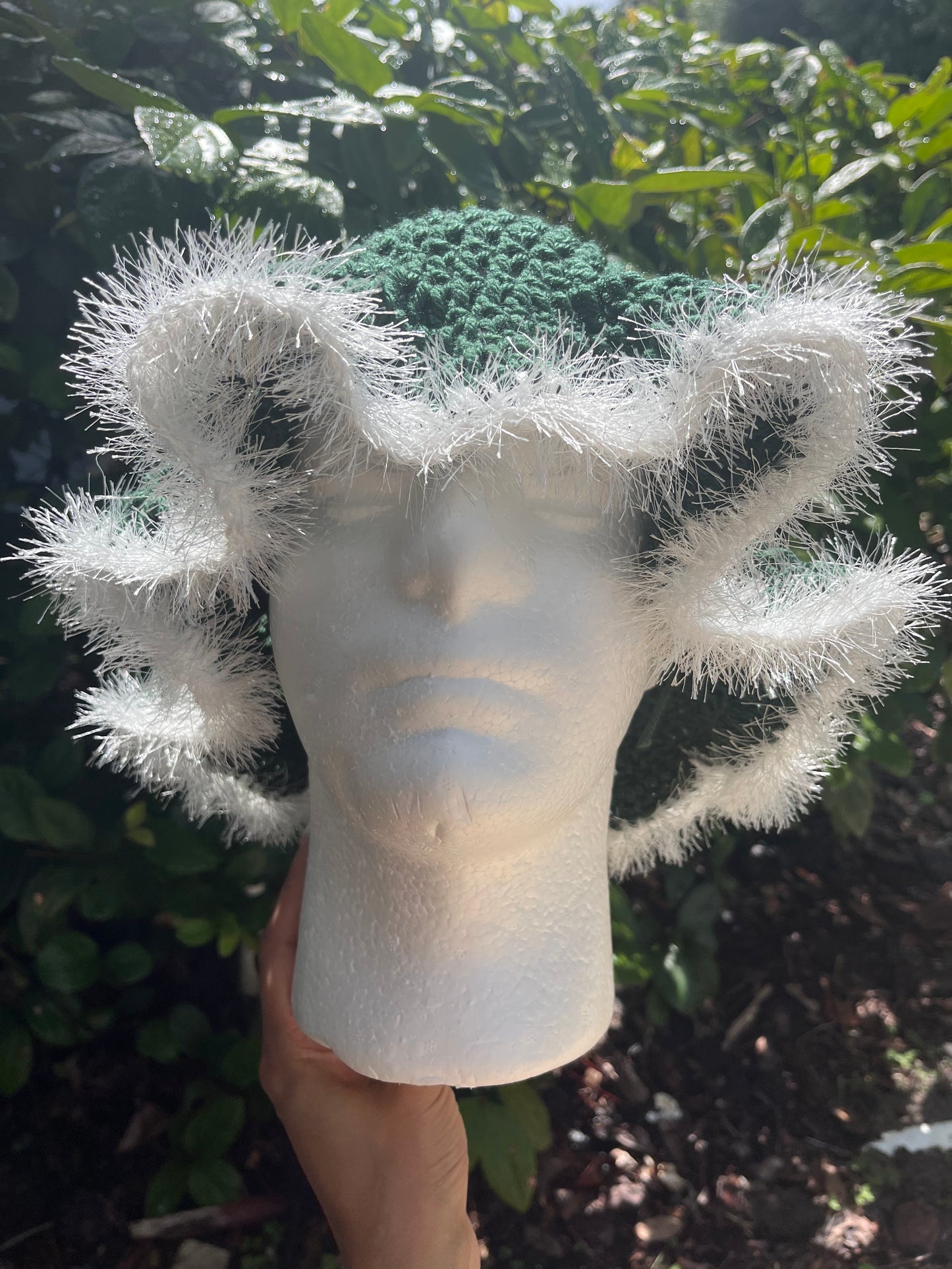 Green w/ White Trim (Ruffle)