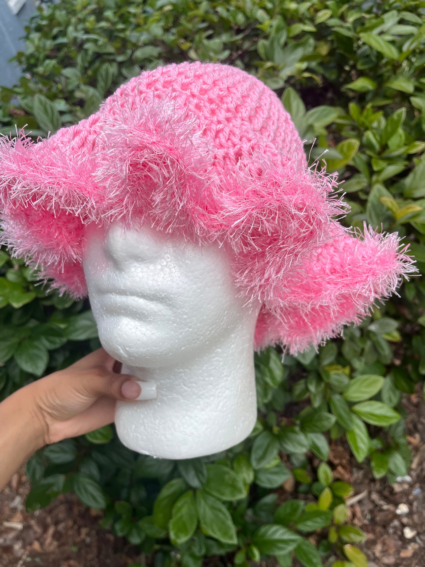 Light Pink Ruffle w/ Fluffy Trim