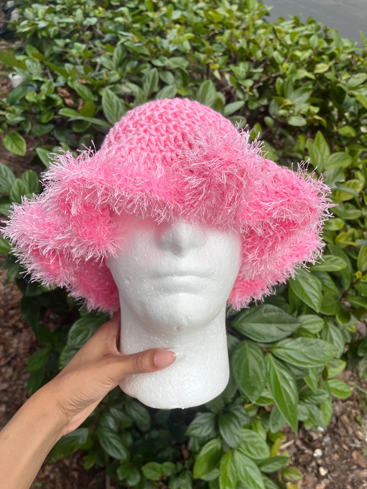 Light Pink Ruffle w/ Fluffy Trim