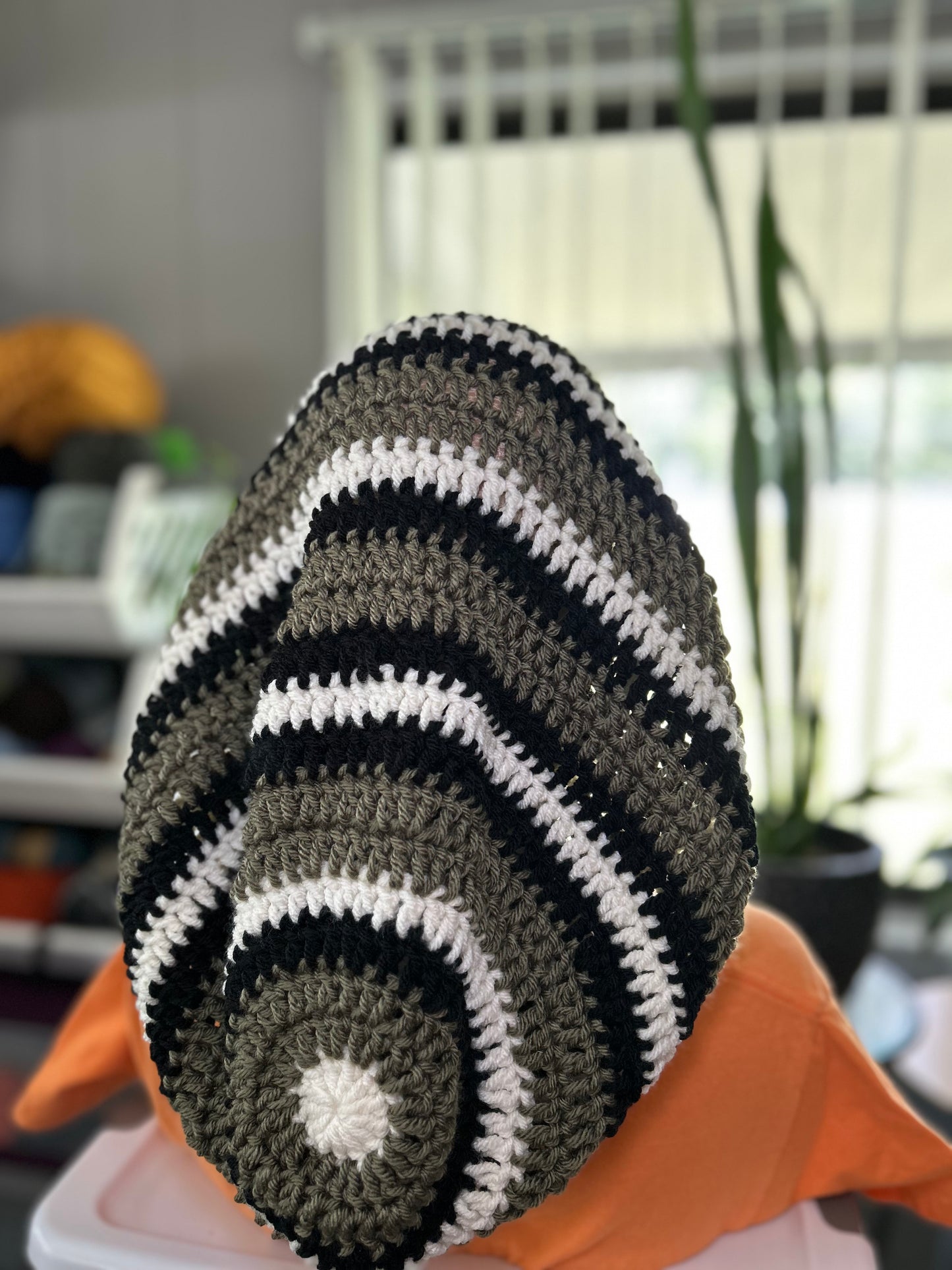 Moss & Marble (Loc Cap)