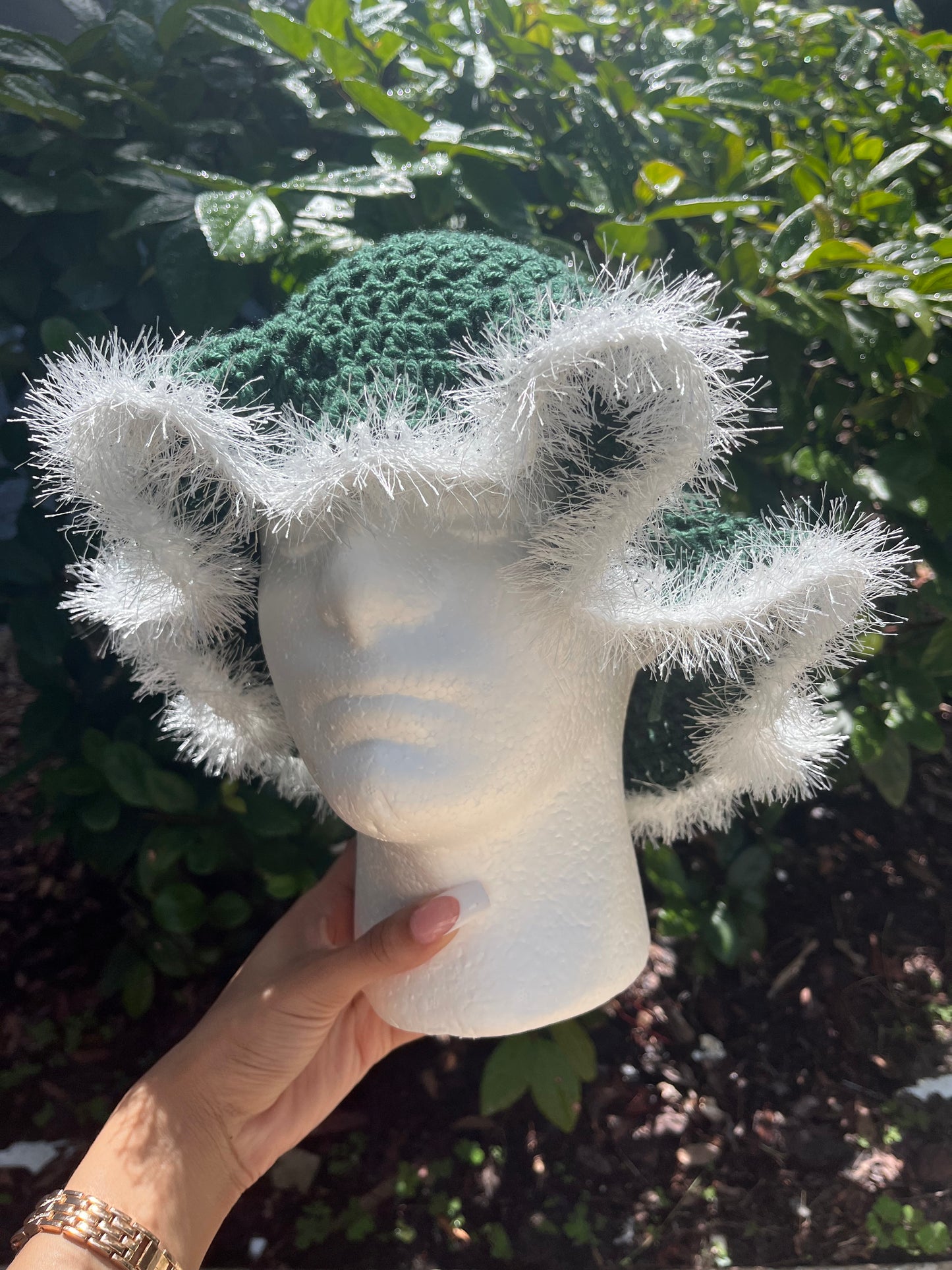 Green w/ White Trim (Ruffle)