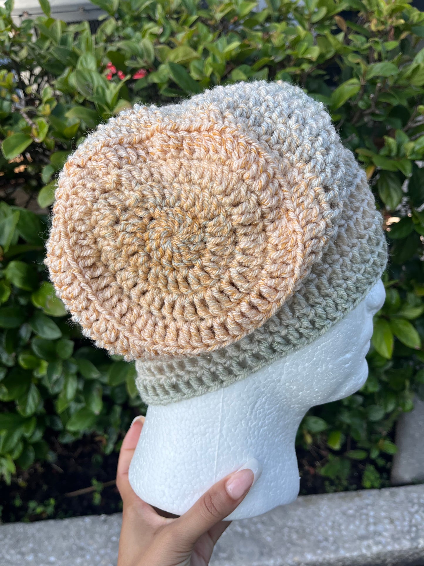 Sacramento (Medium Slouchy Beanie)