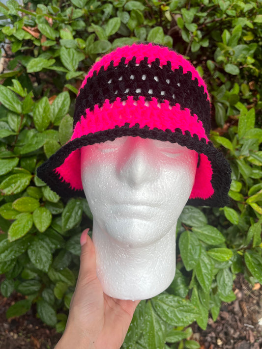 Pink/Black Bucket