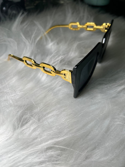 Black (Sunglasses)