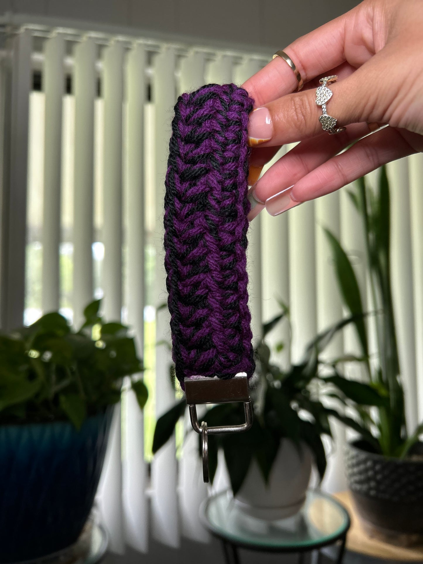 Mystery (Wristlet)