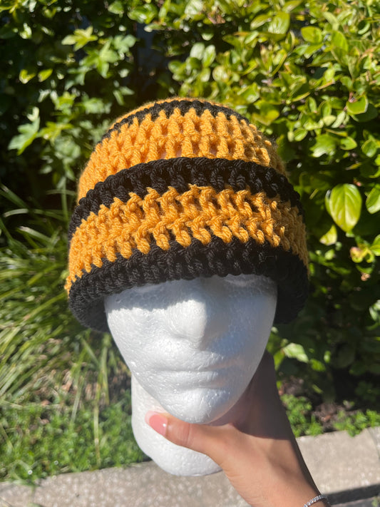 Black & Gold (Beanie)