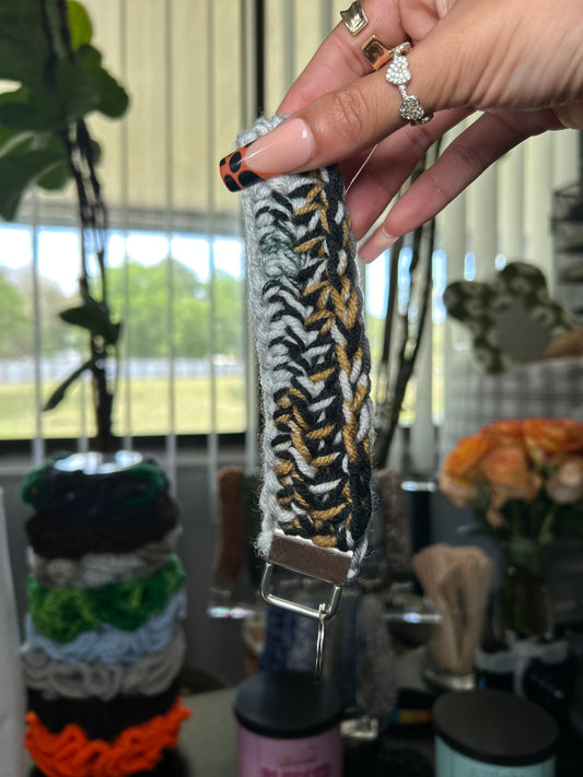 Golden Eagle (Wristlet)