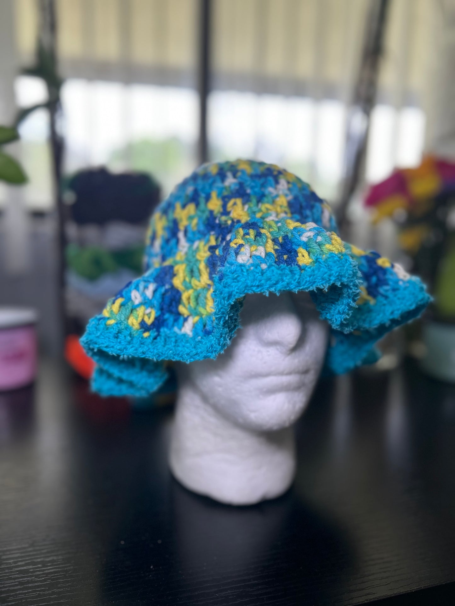 Coastal Breeze (Wavy)