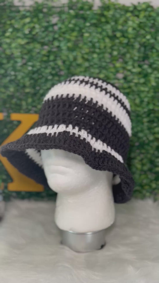 Domino (Bucket Hat)